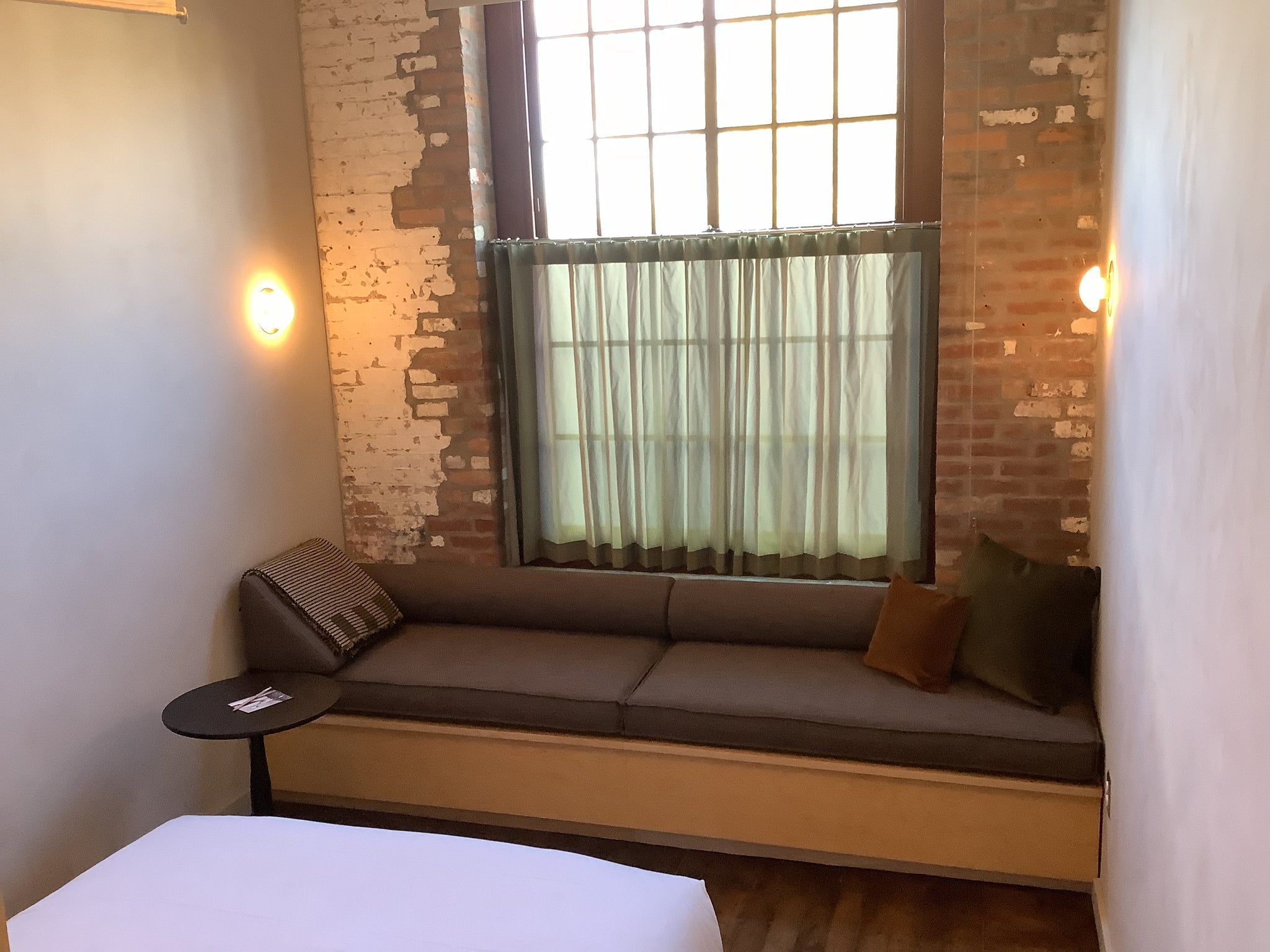 Pocket Book Factory Hotel - Hudson, NY