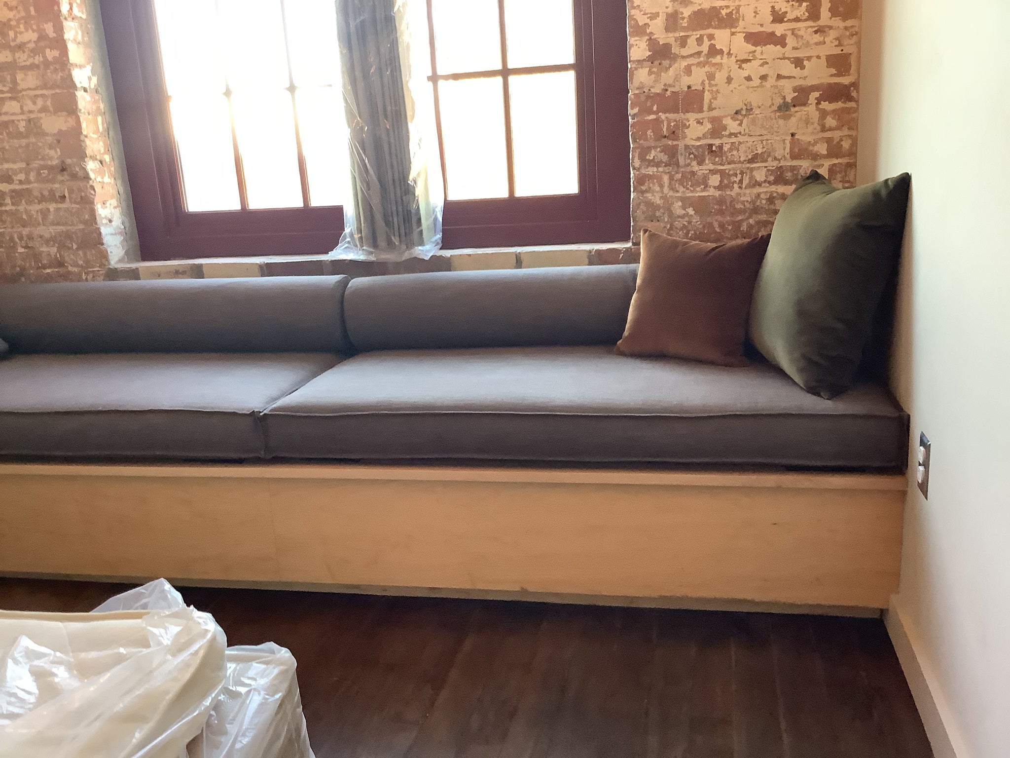 Pocket Book Factory Hotel - Hudson, NY