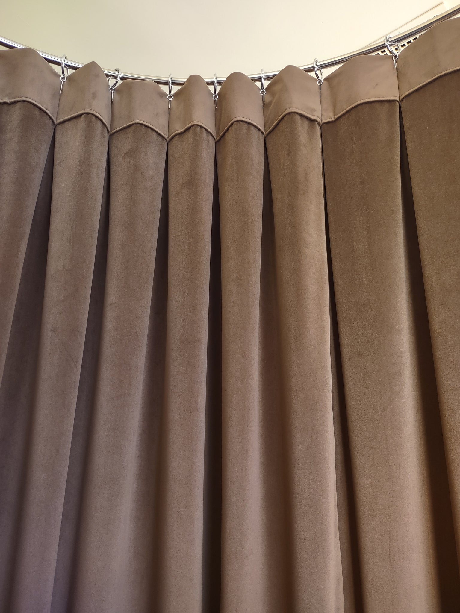 Restaurant Entryway Drapery