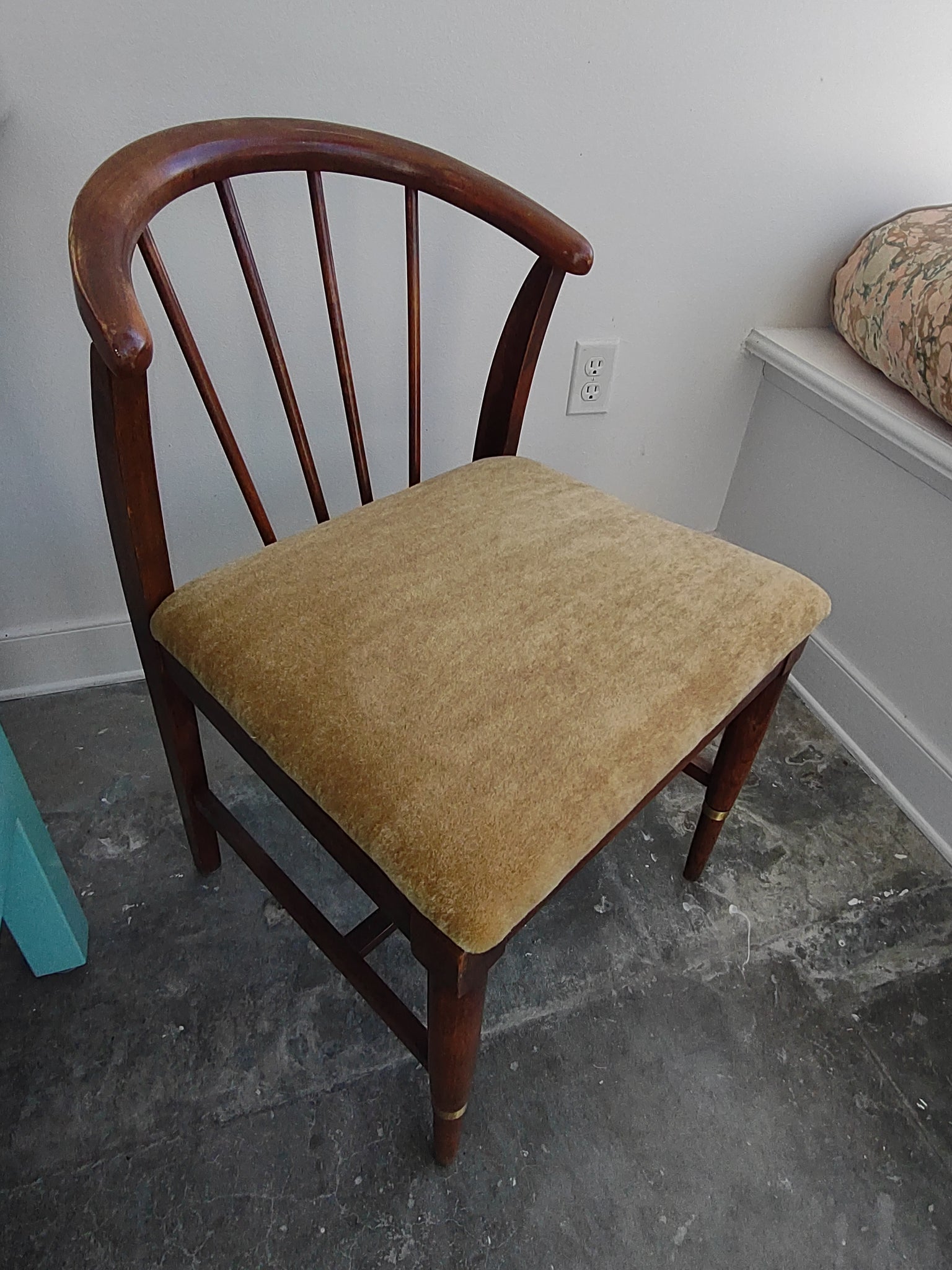 Chair Pad with Fabric Cover Buttons & Ties