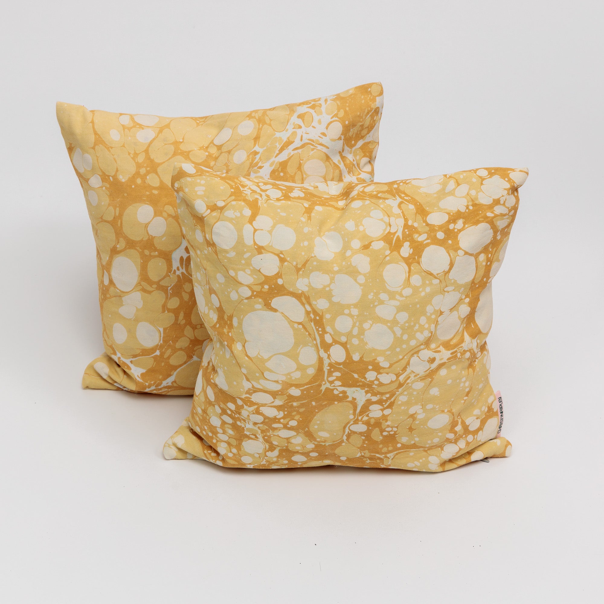Marble Gold Metallic Throw Pillows – Sky Iris